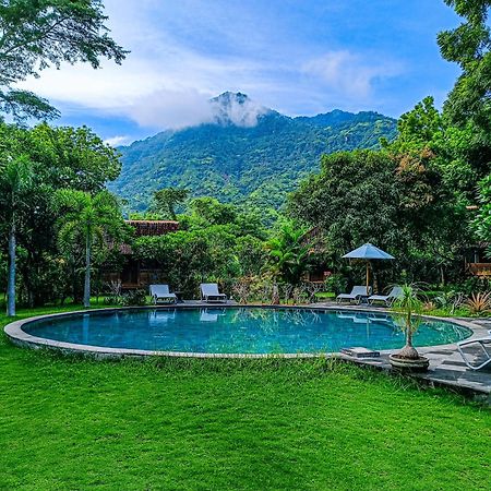 Alaya Ecolodge Пемутеран Екстер'єр фото