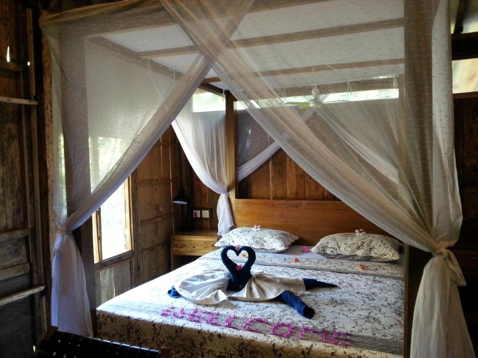 Alaya Ecolodge Пемутеран Екстер'єр фото