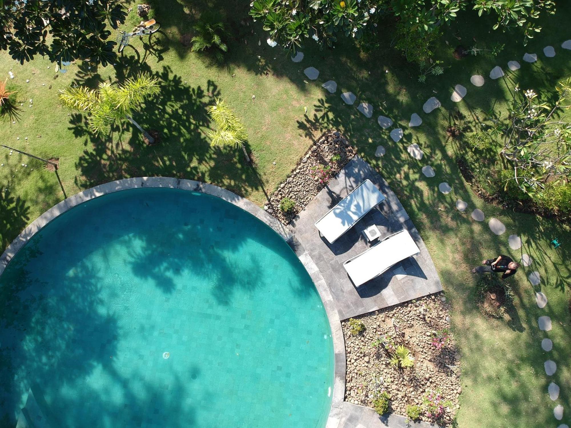 Alaya Ecolodge Пемутеран Екстер'єр фото