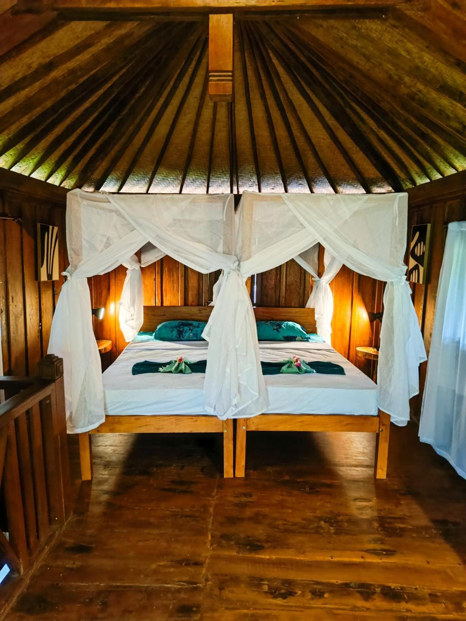 Alaya Ecolodge Пемутеран Екстер'єр фото