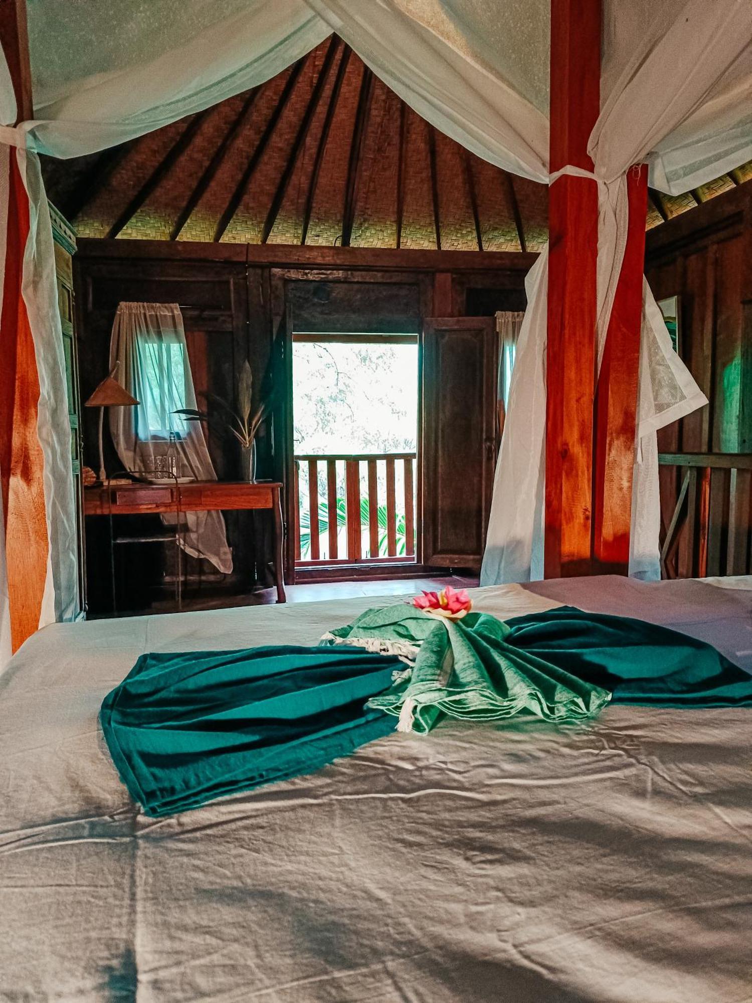 Alaya Ecolodge Пемутеран Екстер'єр фото