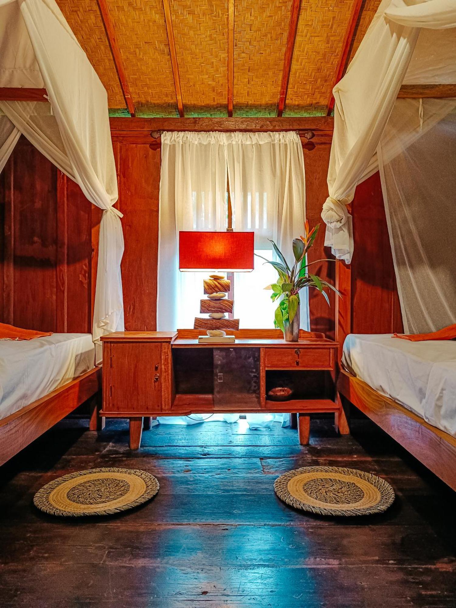 Alaya Ecolodge Пемутеран Екстер'єр фото