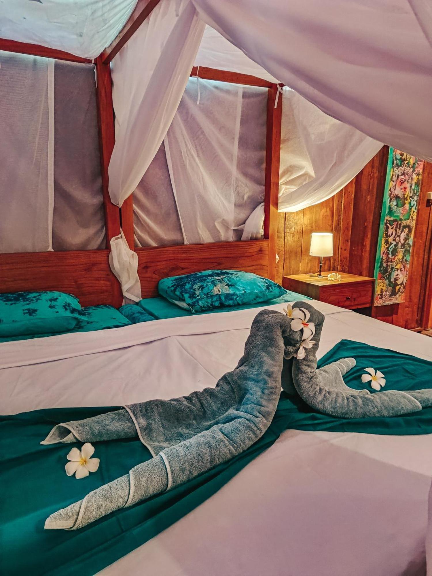 Alaya Ecolodge Пемутеран Екстер'єр фото