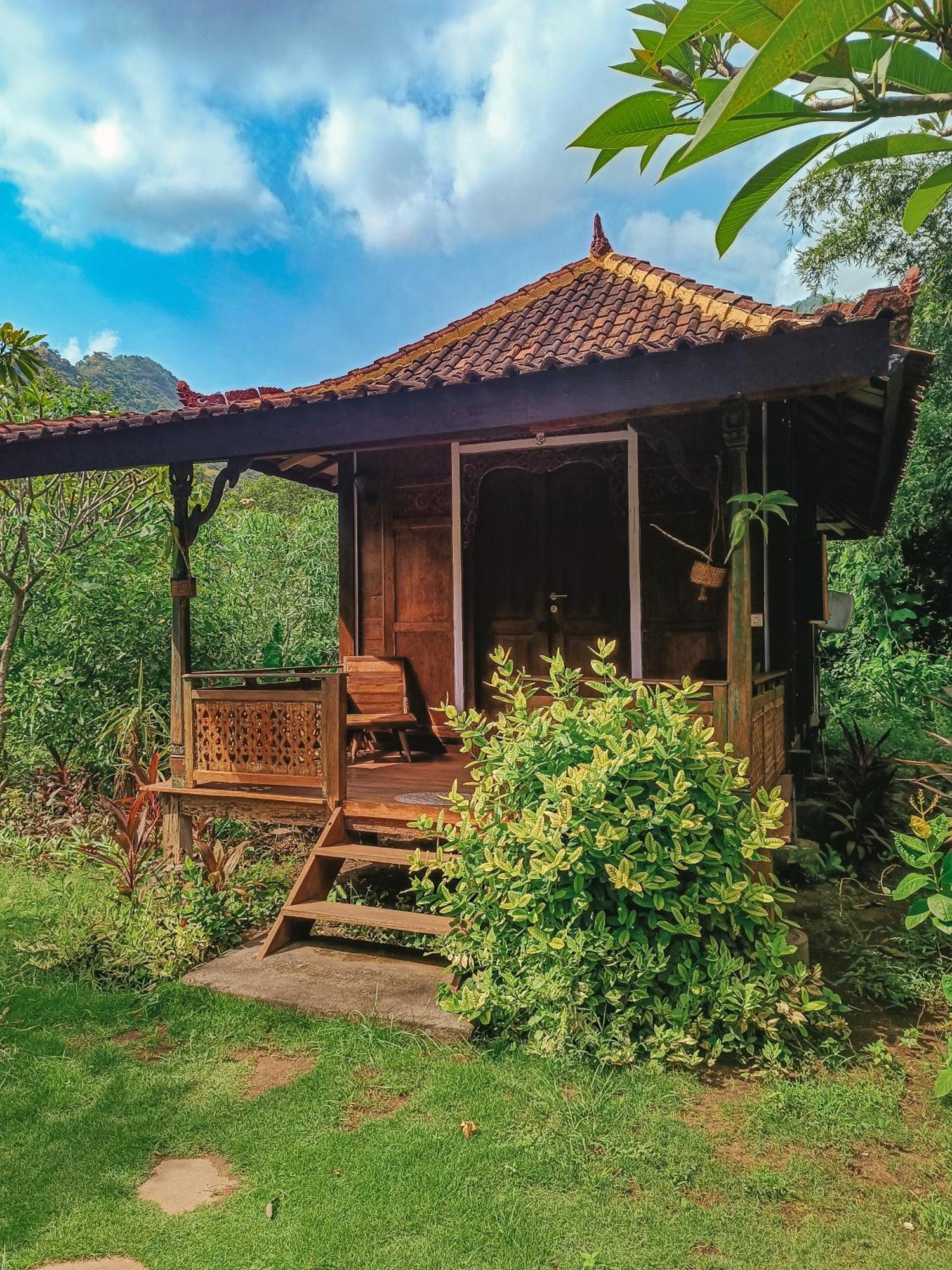 Alaya Ecolodge Пемутеран Екстер'єр фото
