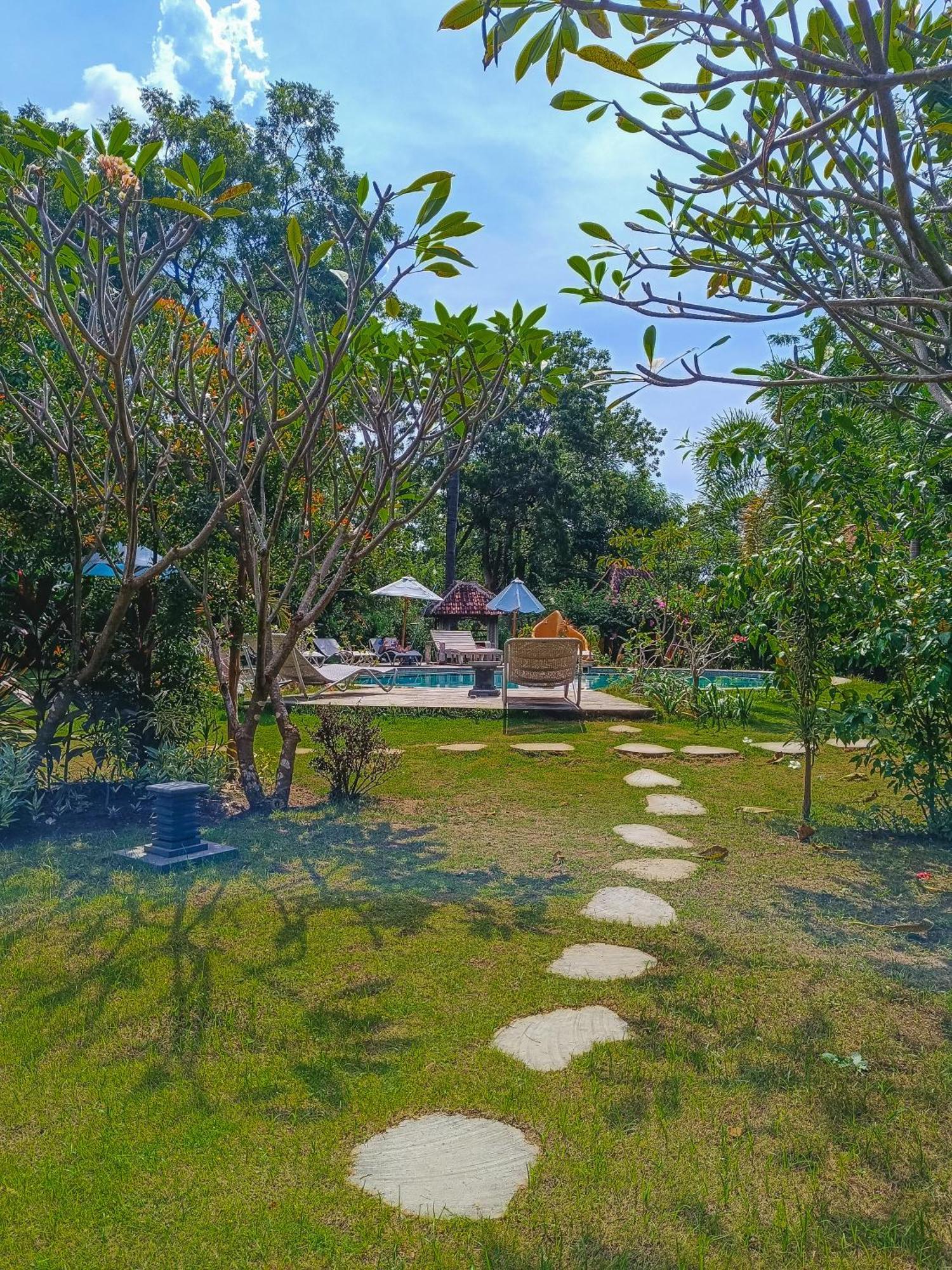 Alaya Ecolodge Пемутеран Екстер'єр фото